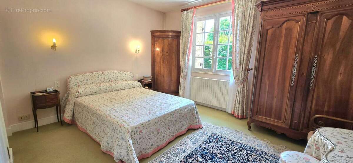 Maison à COULOUNIEIX-CHAMIERS