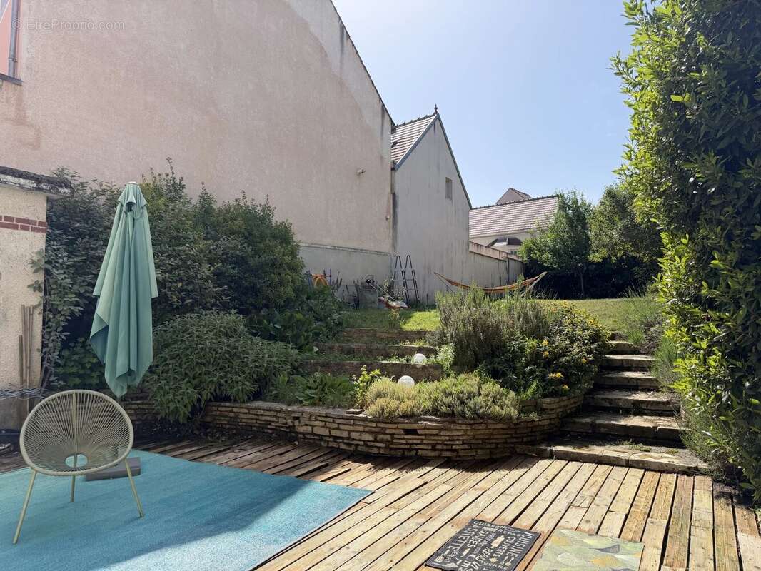 Maison à AUXERRE