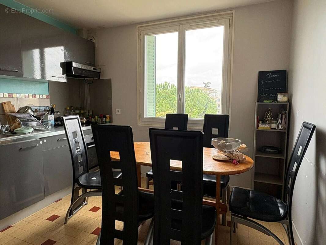 Appartement à BOURG-DE-PEAGE