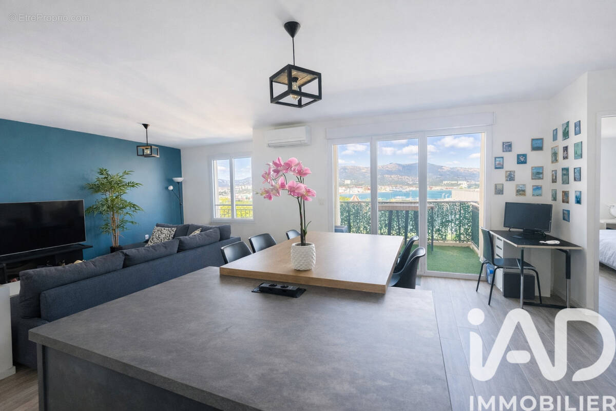 Photo 1 - Appartement à LA SEYNE-SUR-MER