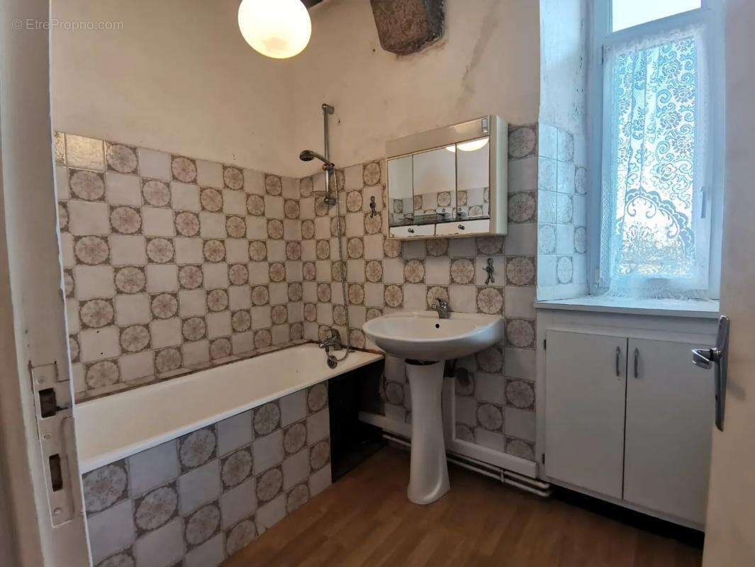 Maison à PLEYBER-CHRIST