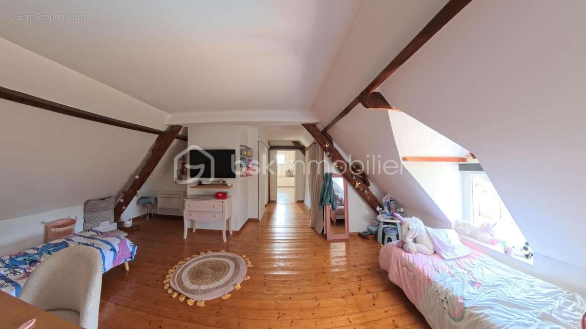 Maison familiale – 6 pièces – 3 grandes chambres – piscine - photo 16