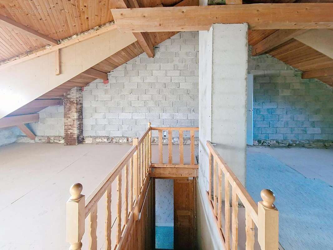 Photo 5 - Maison à CONDAMINE