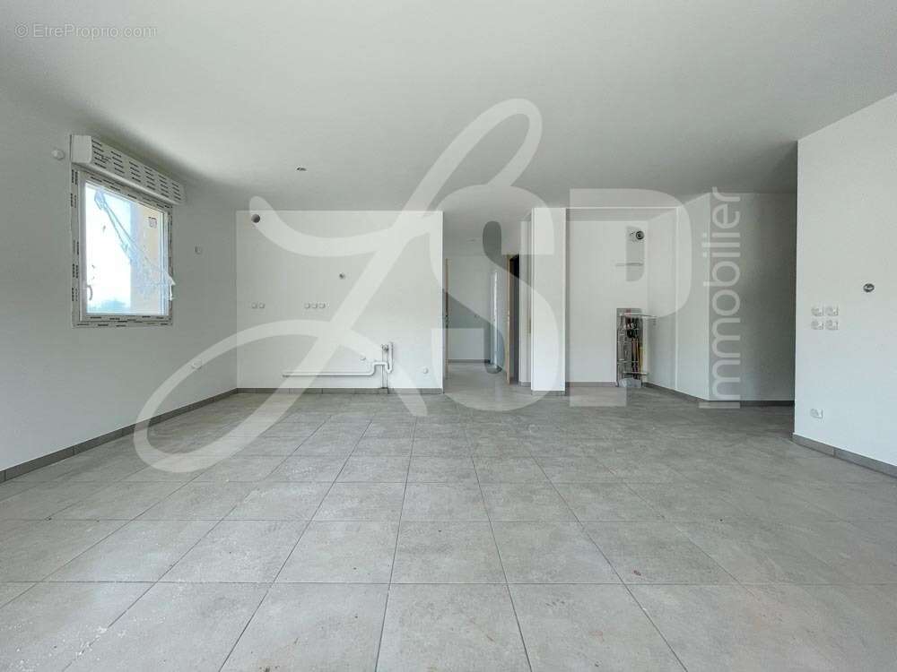 Appartement T3 neuf (C003)