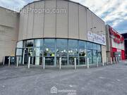 Un restaurant accueillant, prêt à séduire vos futurs clients. Allons le découvrir ! - Commerce à FRESNOY-LE-GRAND