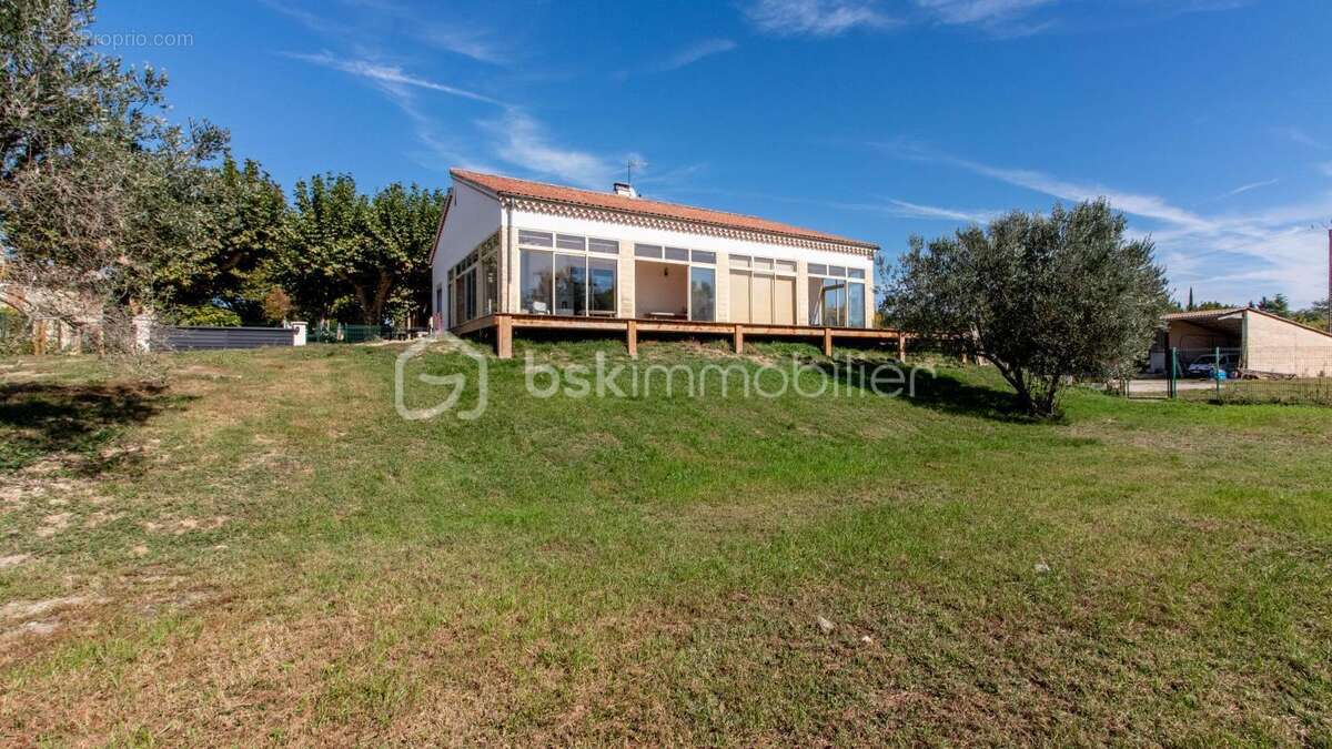 Maison à MONTELIMAR