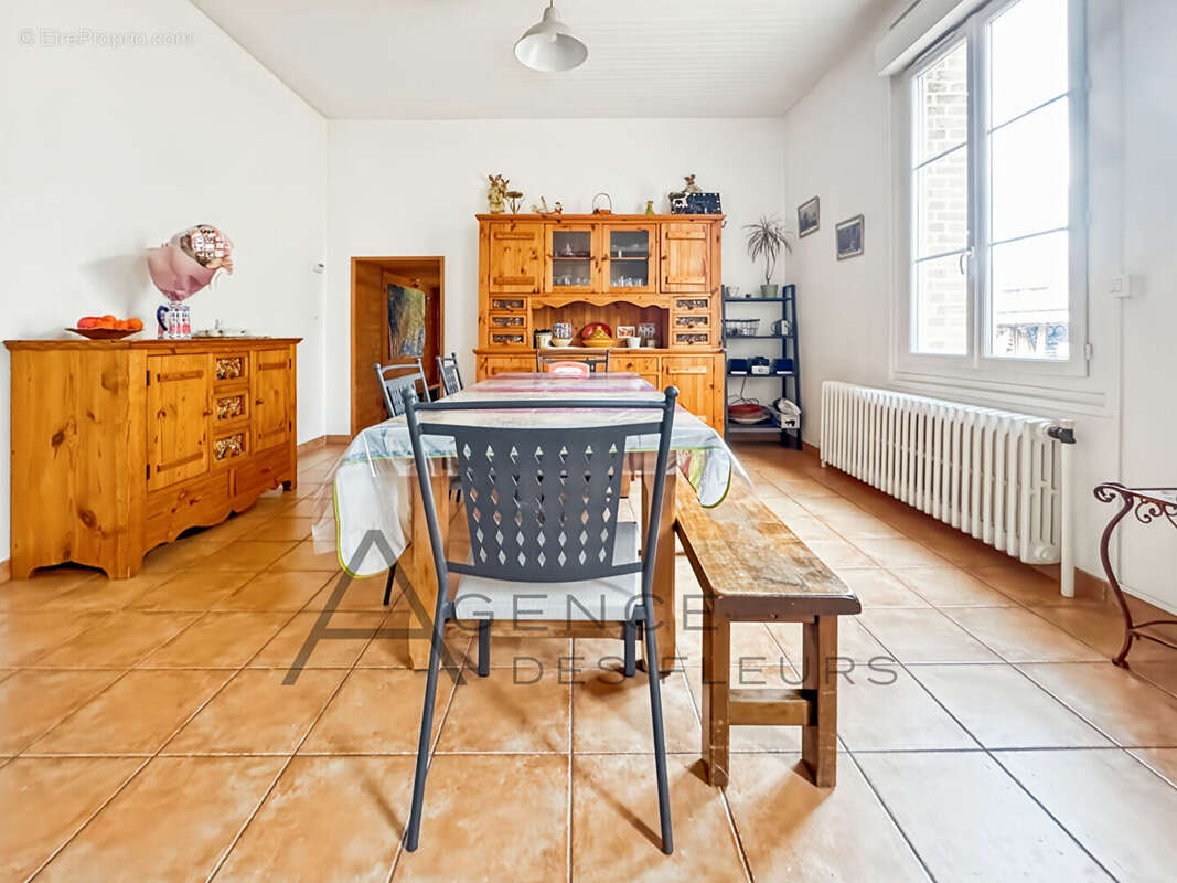 Maison à CAUDEBEC-LES-ELBEUF