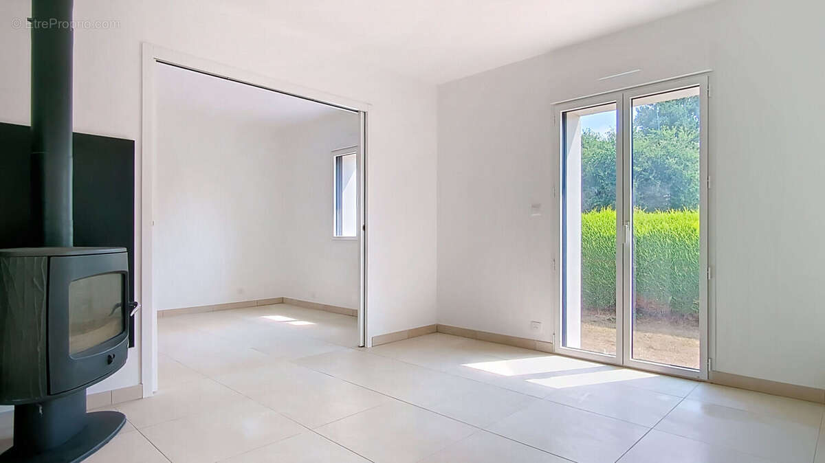 Maison à TREVOU-TREGUIGNEC