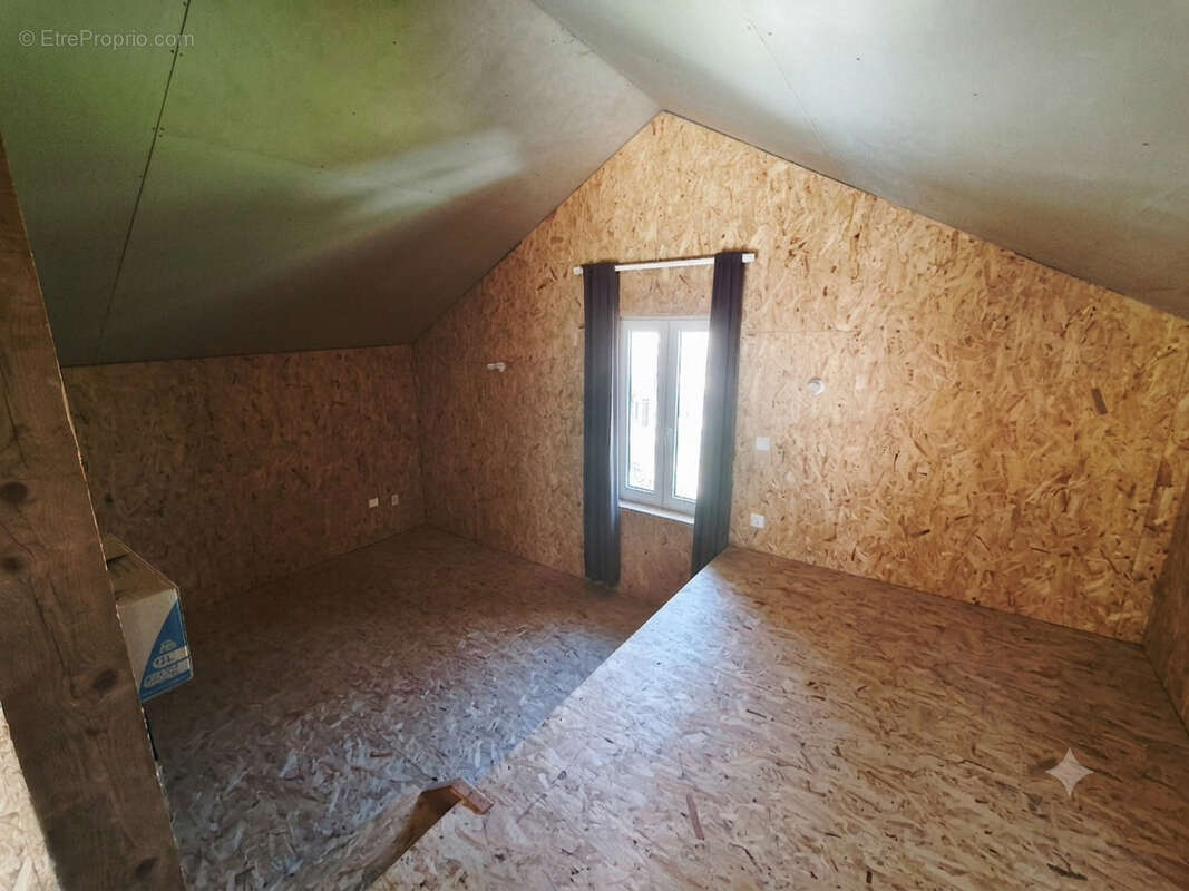 Belle maison familiale de 184 m2 sur terrain de 1 311 m2 - photo 15