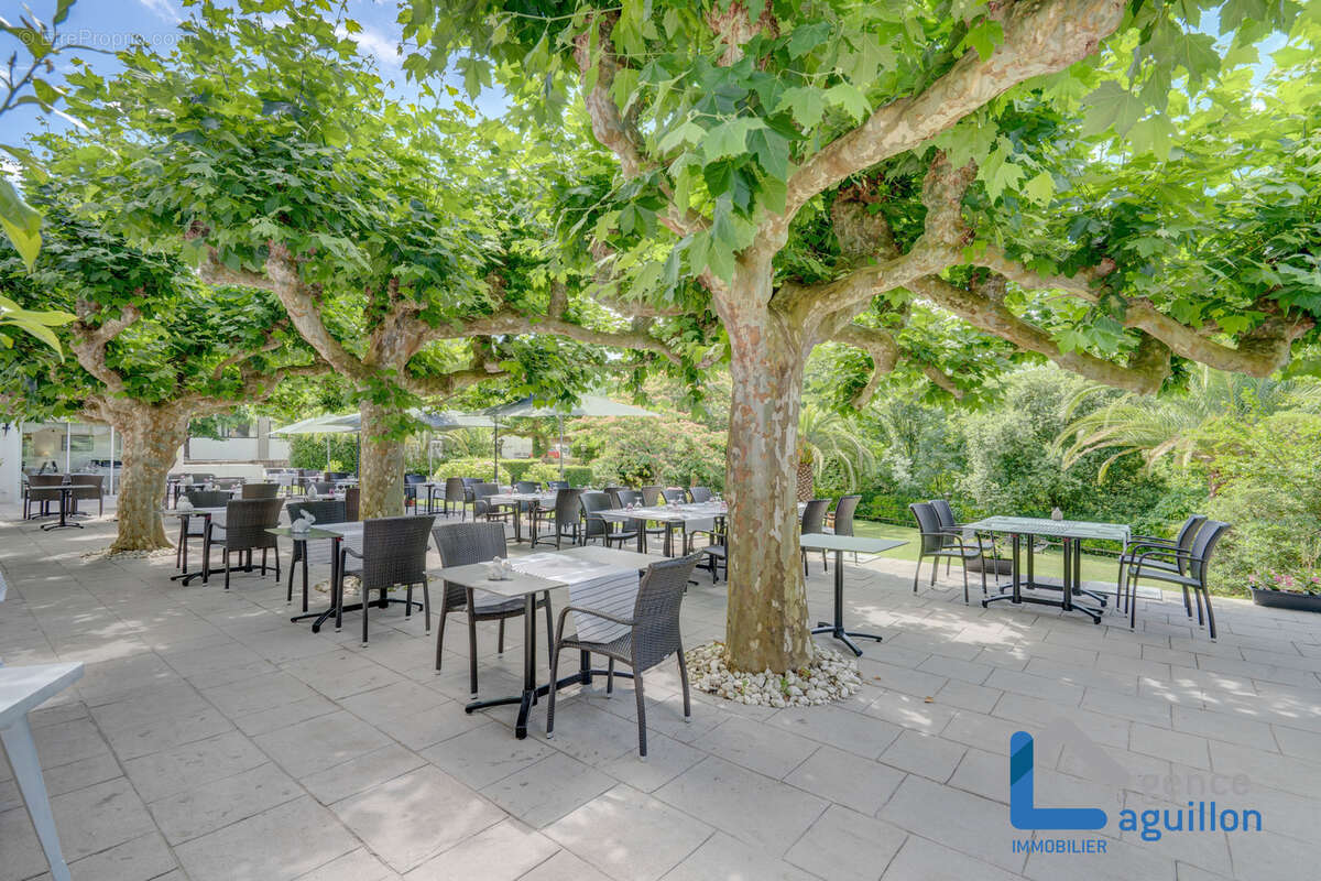 Hotel - restaurant a vendre au pays basque a biriatou -2300m2 - photo 25