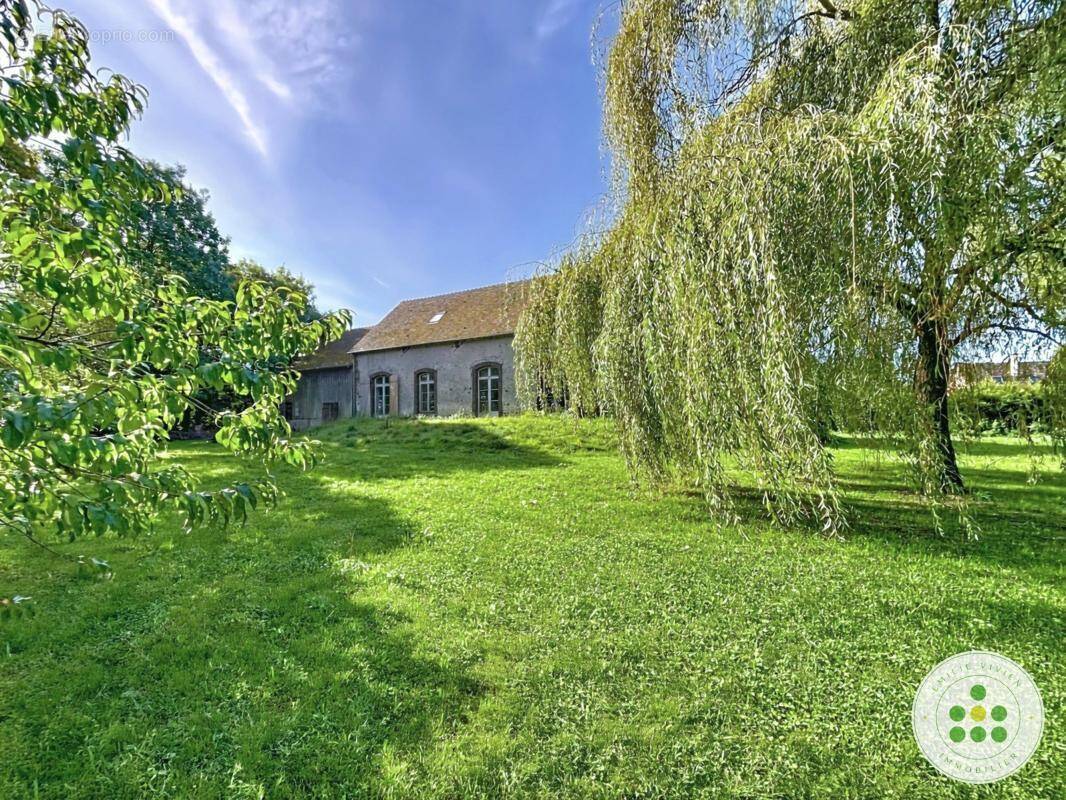 Maison à SAINT-ELIPH