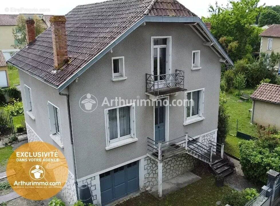 Maison à SAINT-ASTIER