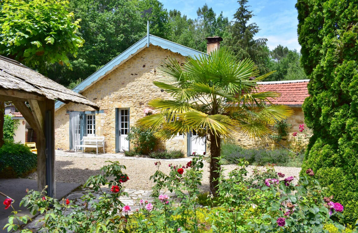 Maison à PRAYSSAC