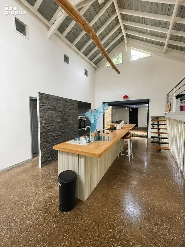 LE ROBERT   maison d'architecte F6 à vendre - photo 2