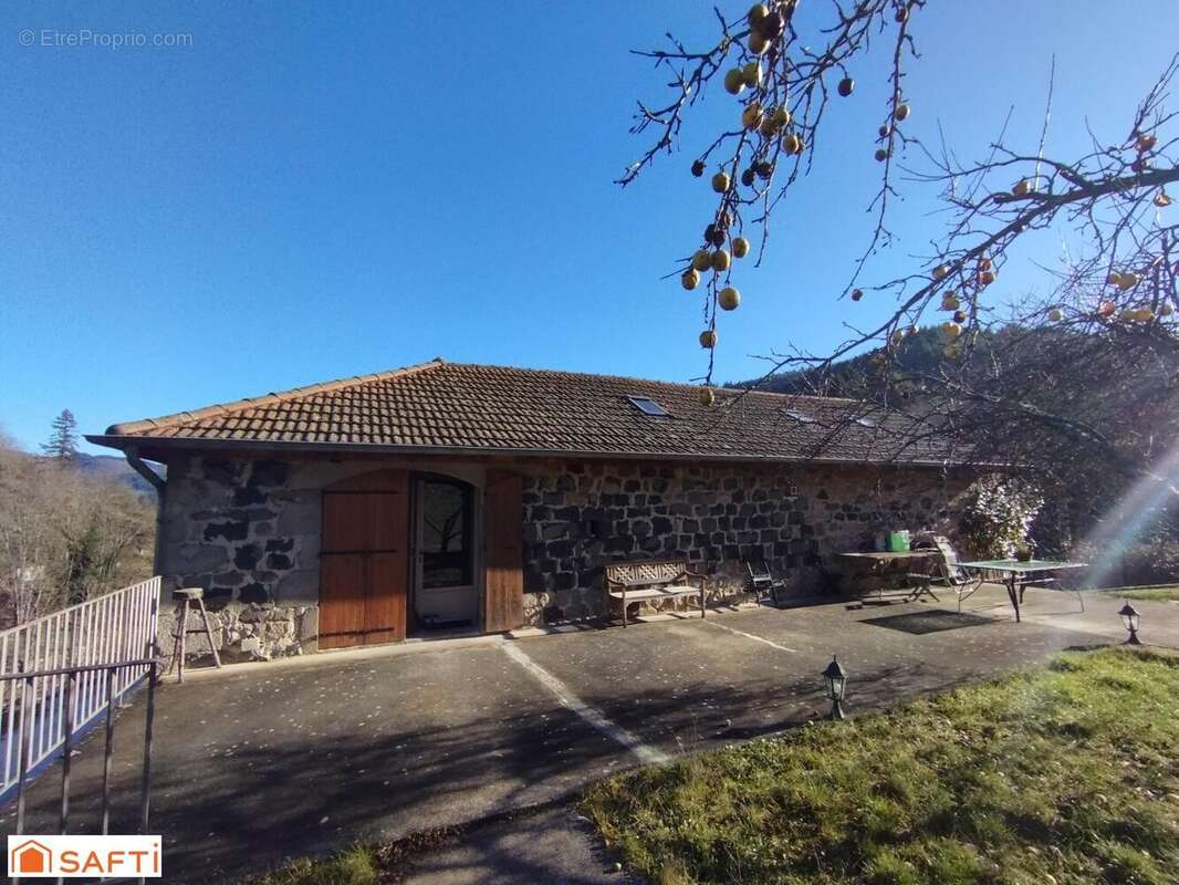 Maison 90 m² à Chaneac  - photo 2