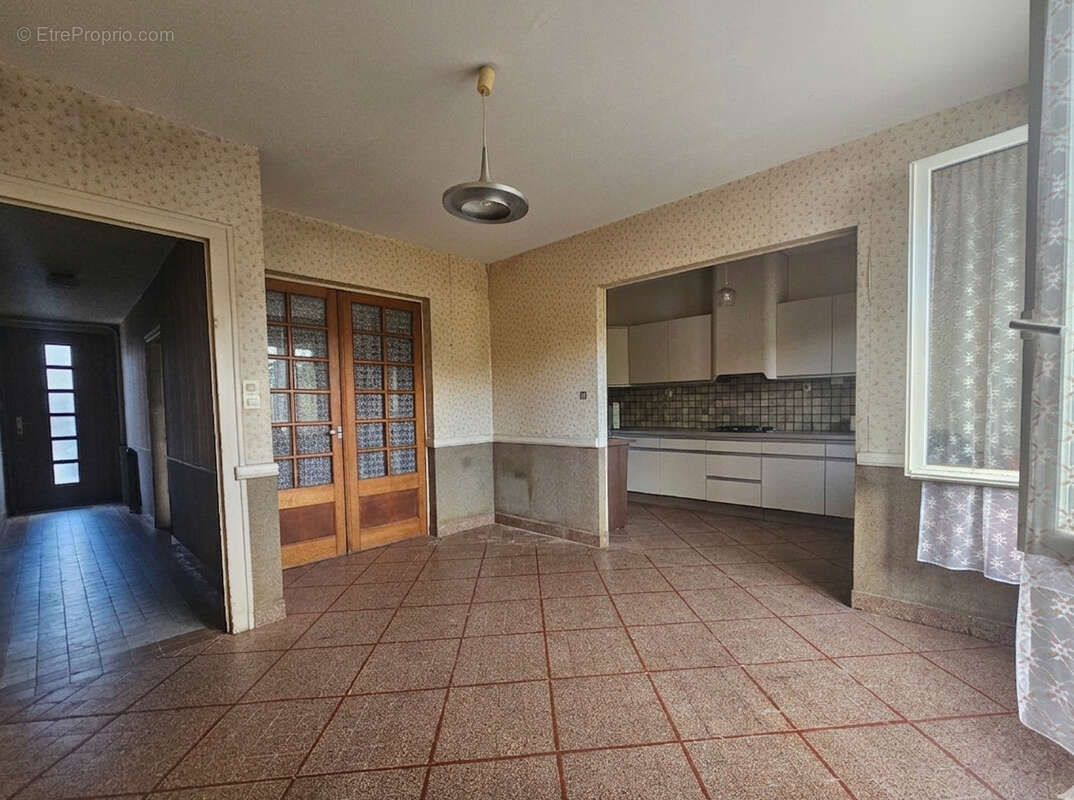 Maison de bourg la romagne 4 chambres - photo 4