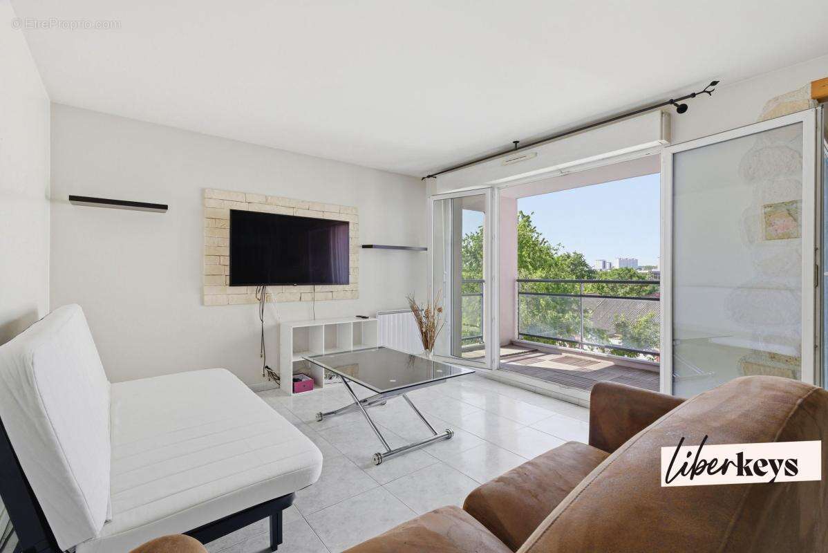 Appartement à CHOISY-LE-ROI