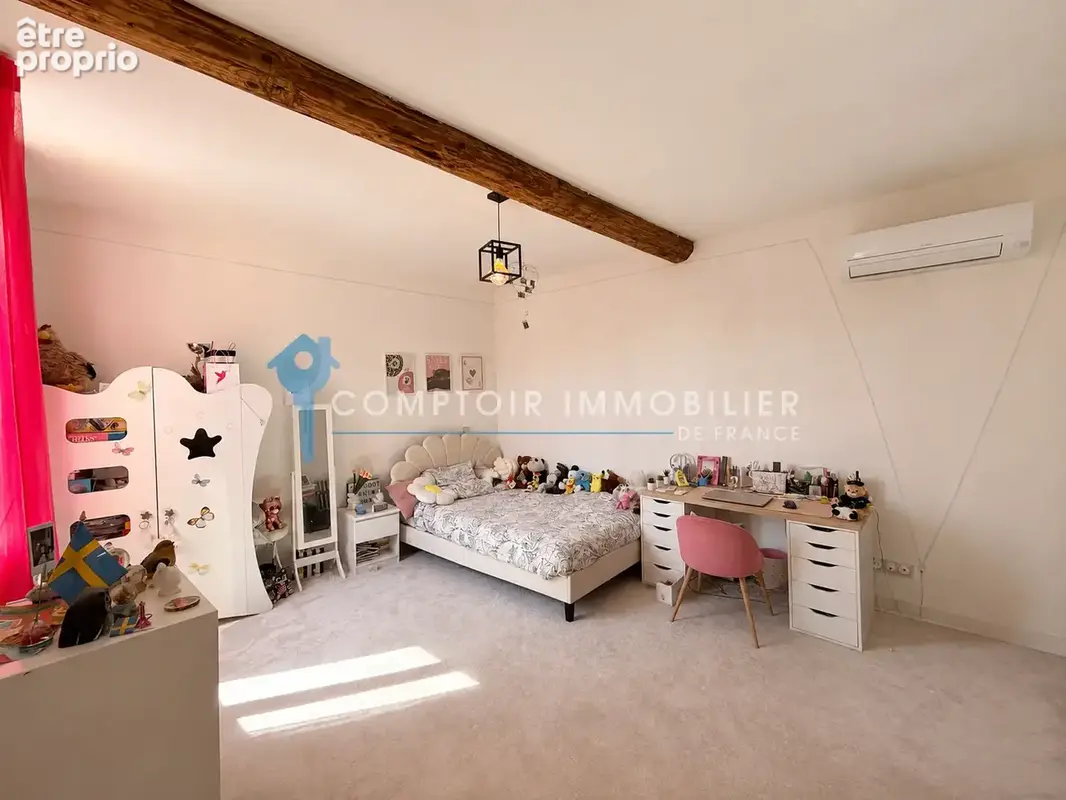 En Exclusivité Maison de village  d'environ 220 m2 hab entièrement rénové en 2021 sur 383 m2 de parcelle - photo 19