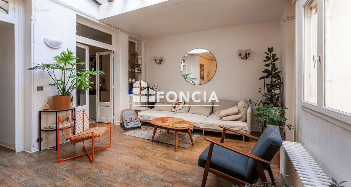 Appartement à BORDEAUX