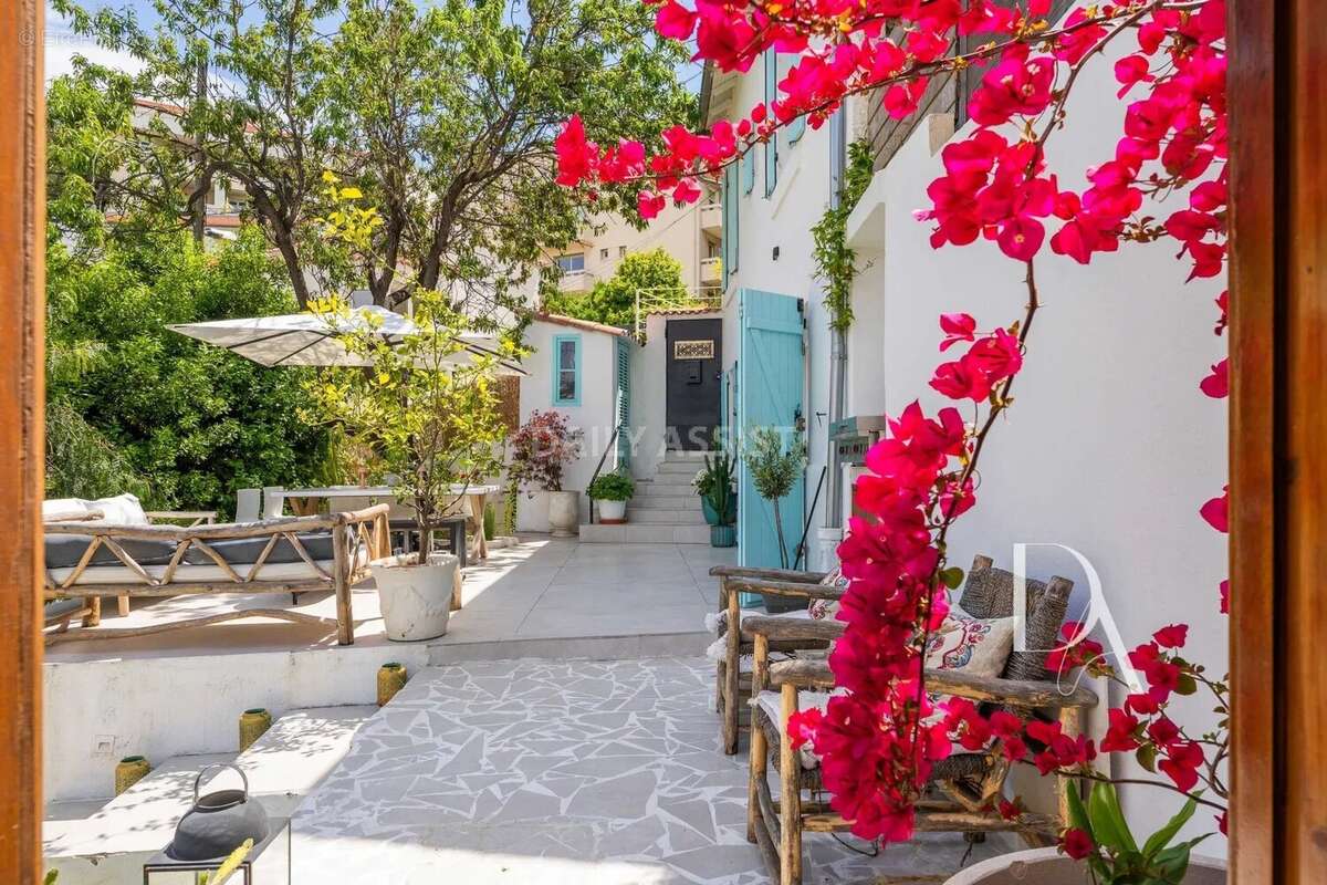 Maison à MARSEILLE-7E