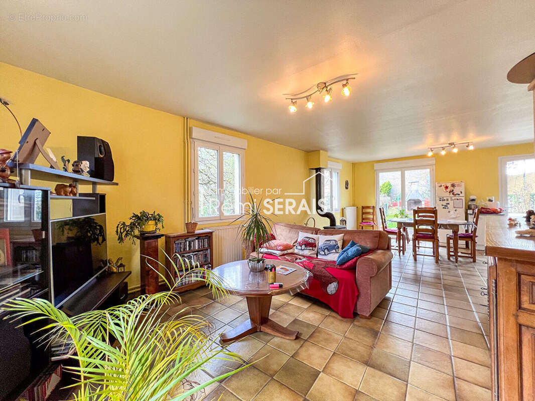 Maison à LA FERRIERE-AUX-ETANGS