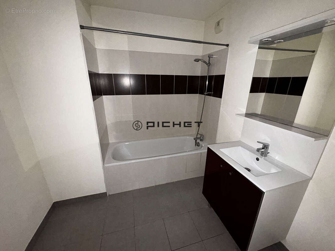 Appartement à BEGLES