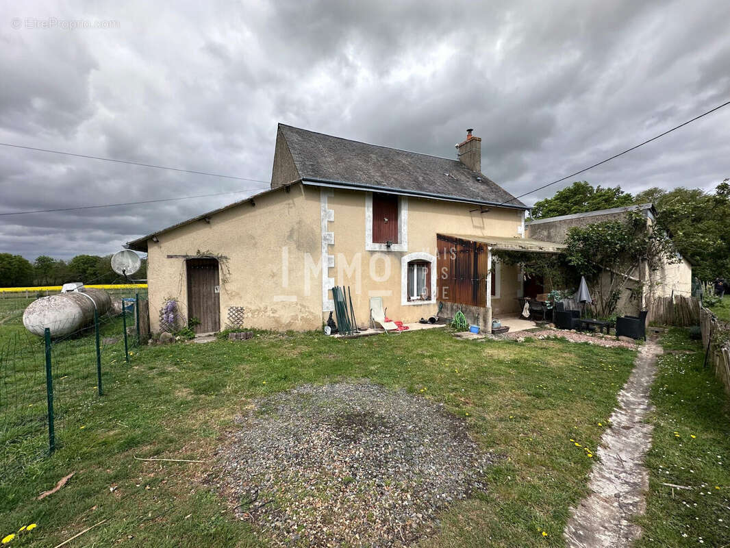 Maison à NOGENT-SUR-LOIR