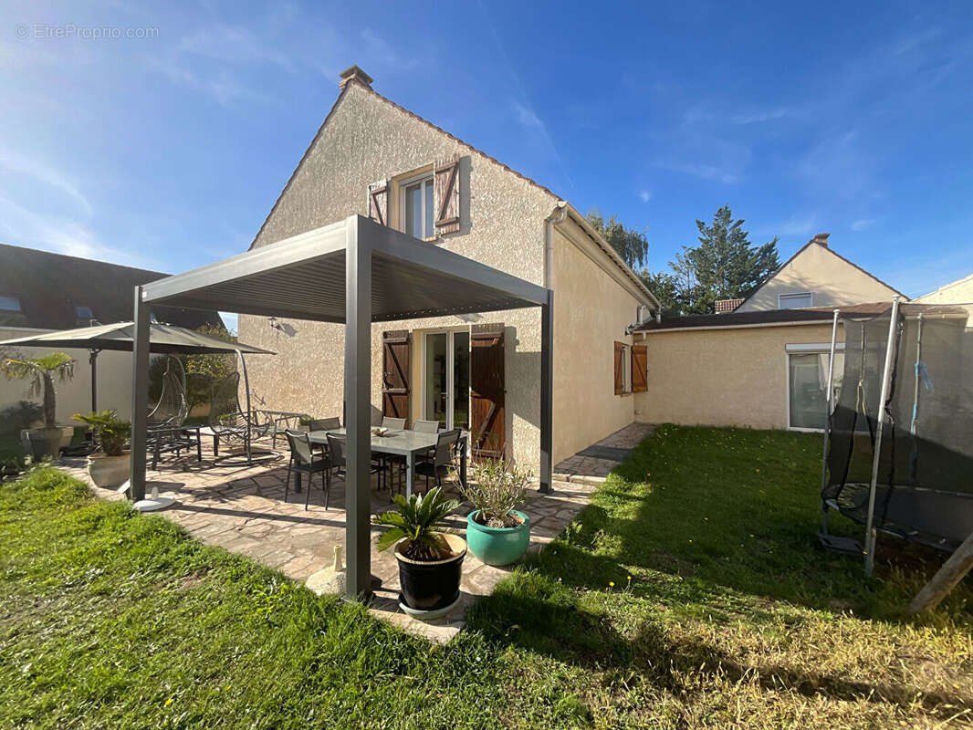 Maison à CARRIERES-SOUS-POISSY