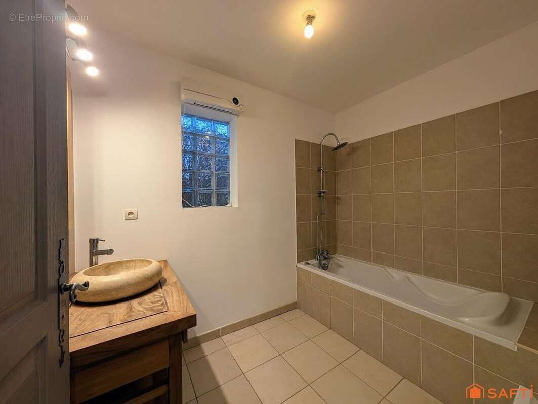 Photo 7 - Maison à ORANGE