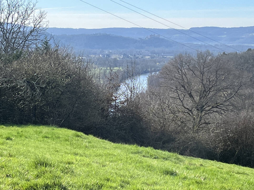 Terrain à ASTAILLAC