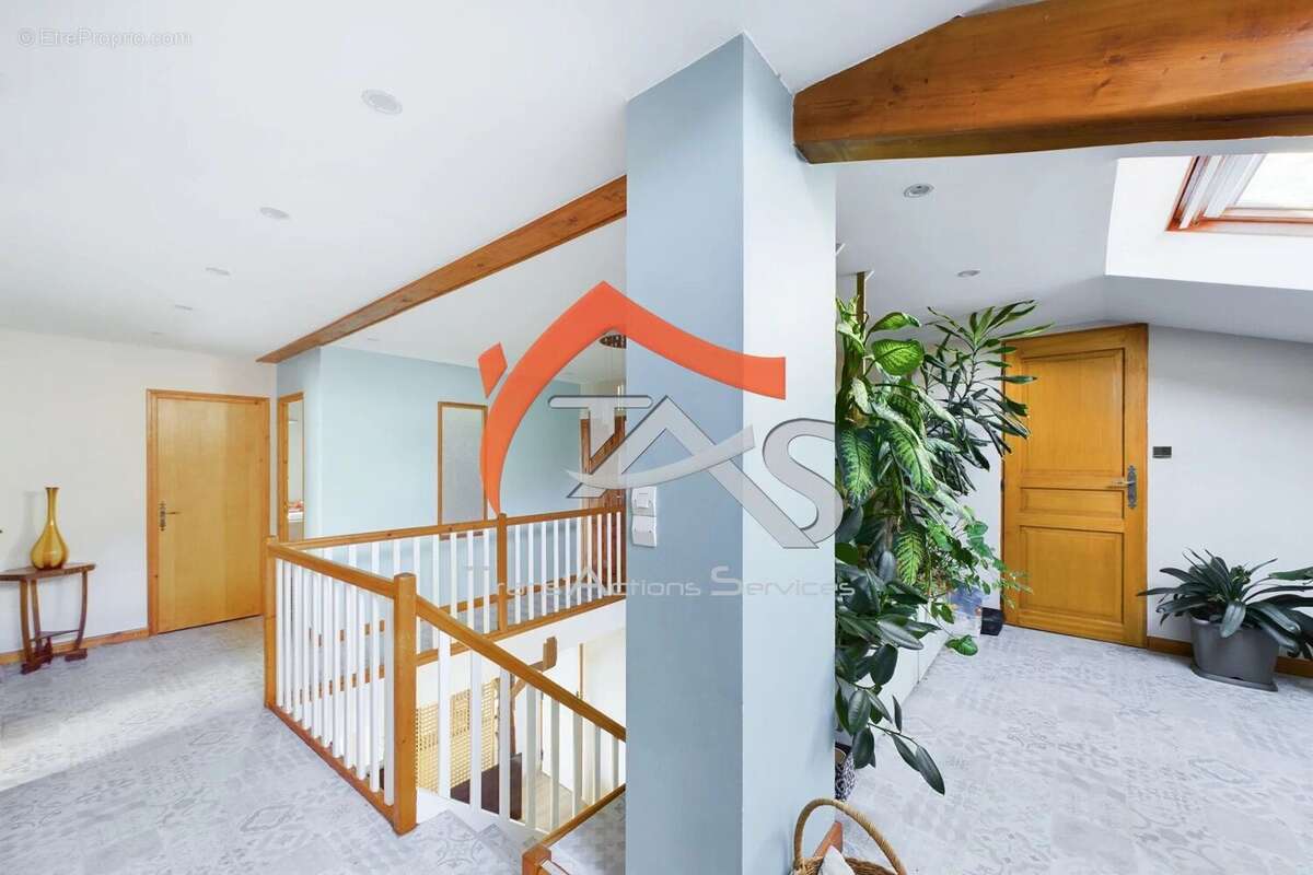 Maison à SAINT-CHAMOND