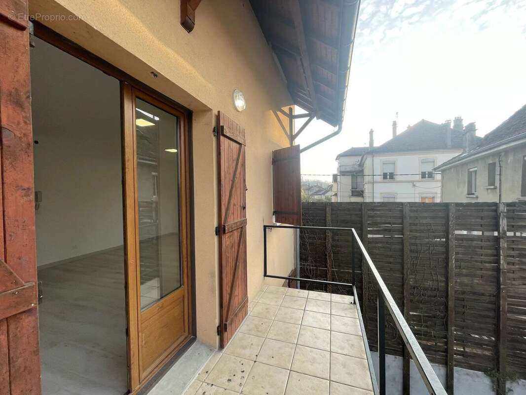 Appartement à LA TOUR-DU-PIN