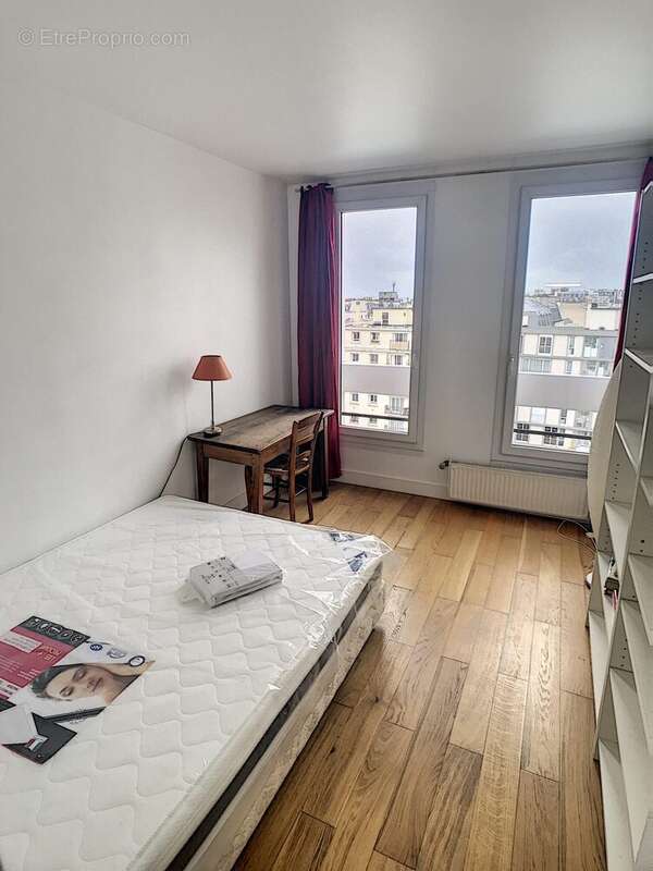 Appartement à PARIS-11E