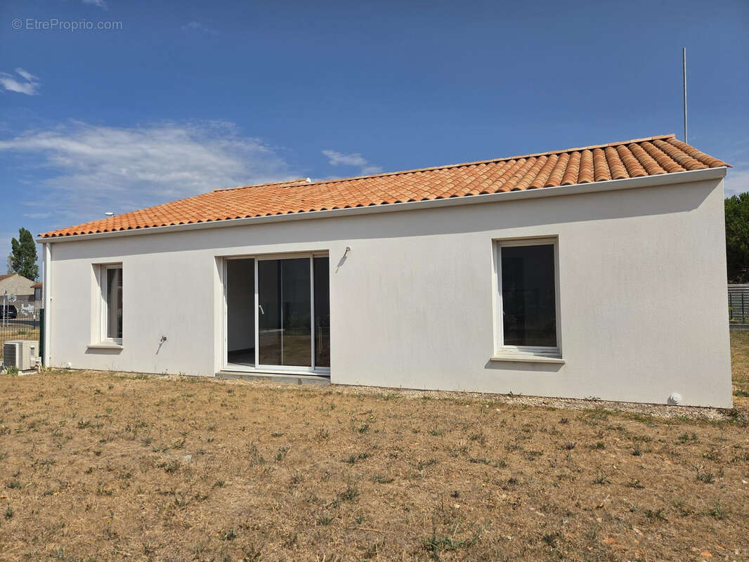 Villa neuve centre ville - photo 2