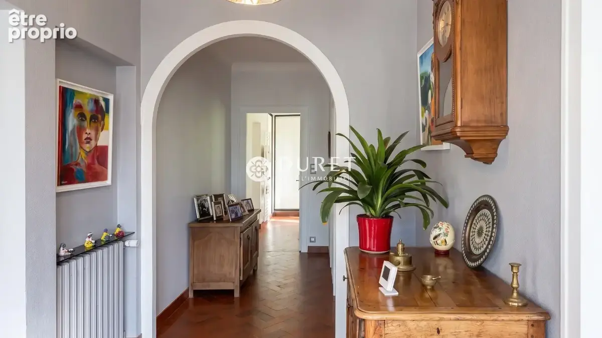Maison 8 pièces 214 m² à vendre à Tillieres (49230) - photo 2