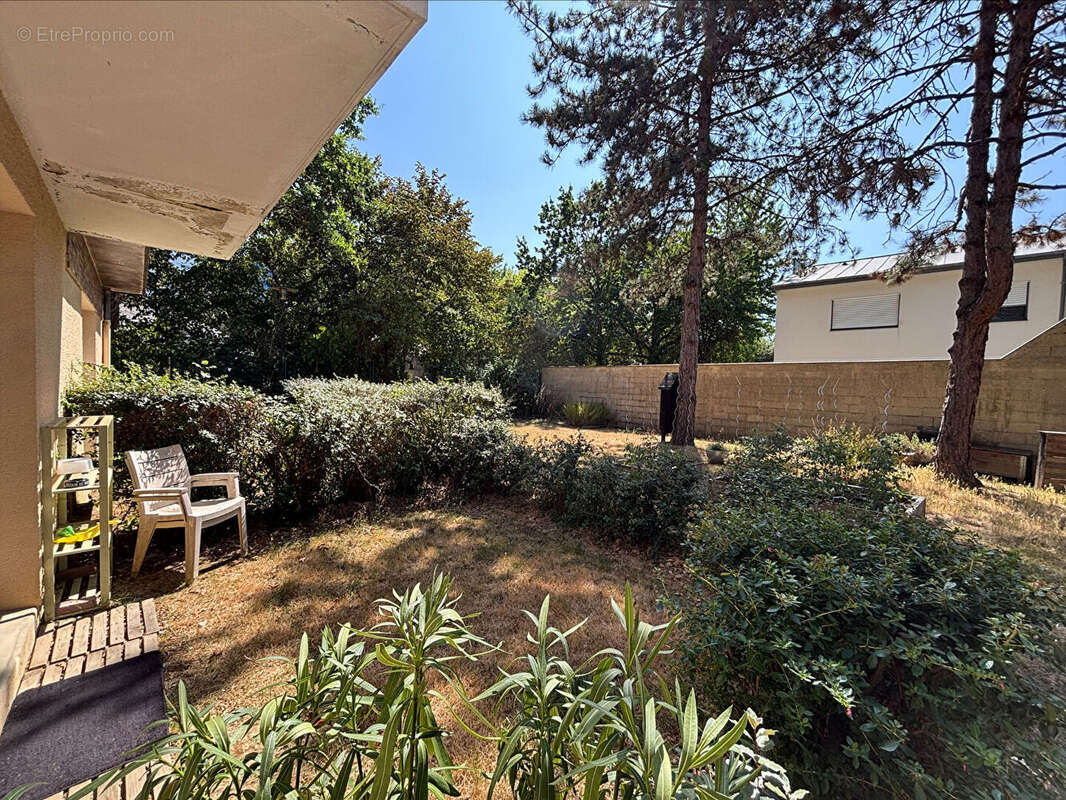 Studio - à vendre - Cleunay - jardin - parking - photo 6
