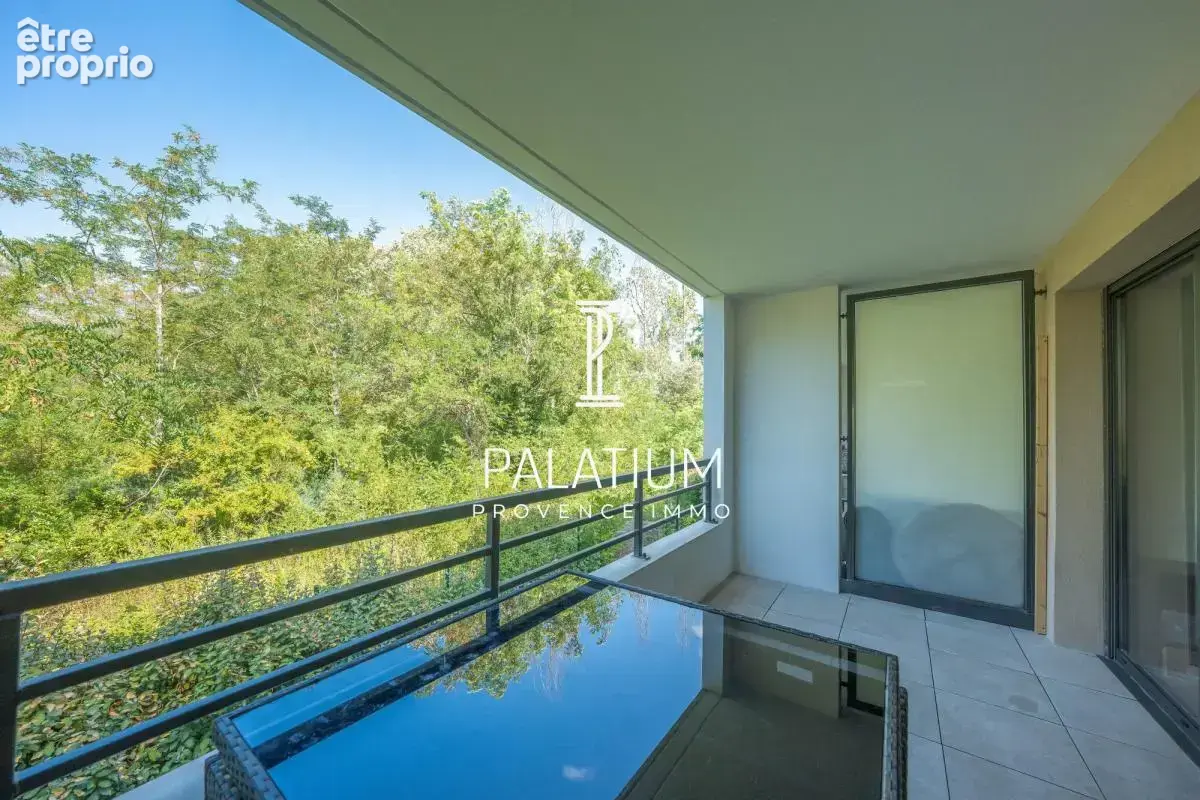 Appartement T2 avec terrasse & parking - 45 m² - LUYNES - photo 4
