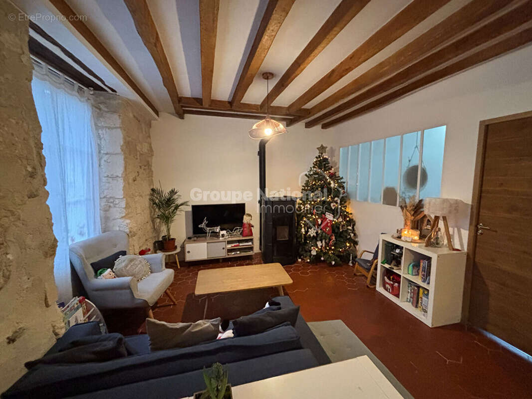 Maison à PIERREFONDS