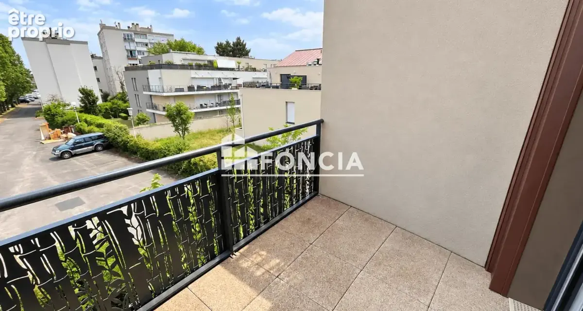 Tours – t2 récent avec balcon et parking : votre prochain coup de cœur ! - photo 3