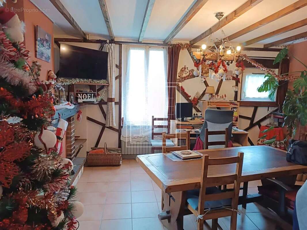 Maison à MILLANCAY