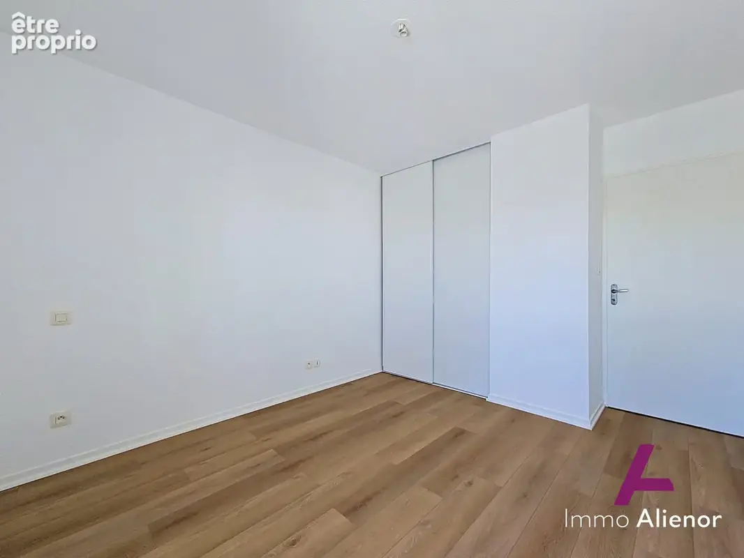 Appartement 2 pièces 49 m² à vendre à Belin-Beliet (33830) - photo 9