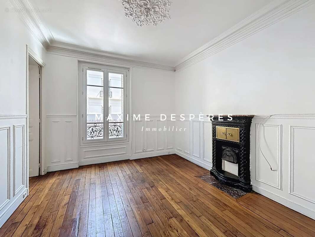 Appartement à LEVALLOIS-PERRET