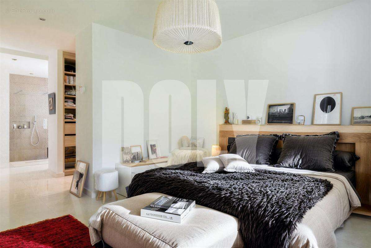 Maison à CAGNES-SUR-MER