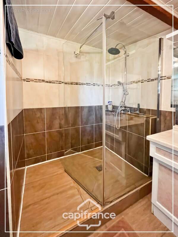 Maison à BIVILLE-LA-BAIGNARDE