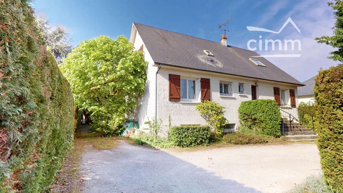 Maison à SAINT-CYR-EN-VAL