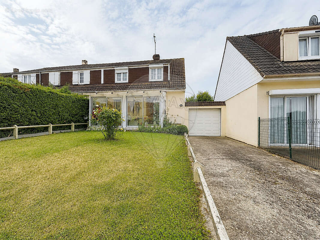 Maison à SENS
