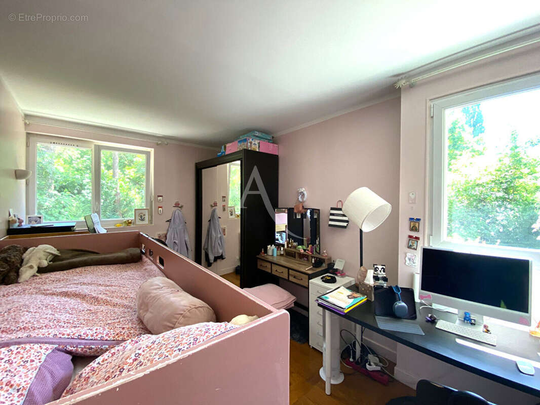 Maison à GIF-SUR-YVETTE