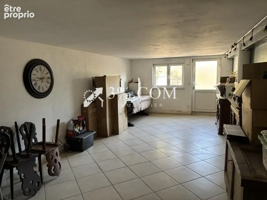 3%COM Maison avec piscine et spa sur 8 ares - photo 15