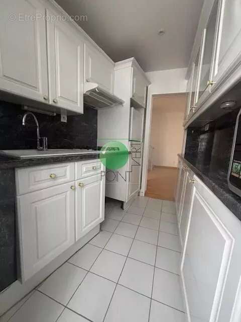 Appartement à LA FERTE-ALAIS