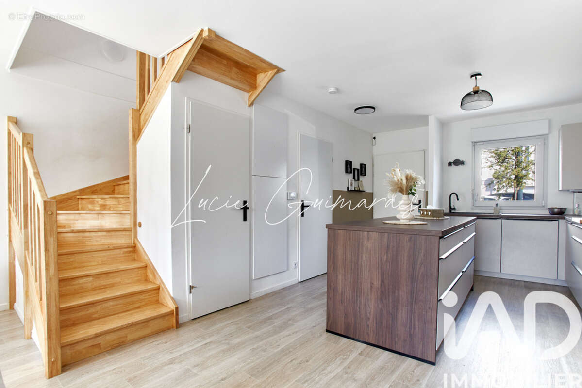 Photo 4 - Maison à PONTAULT-COMBAULT